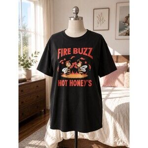 ASOS Curve Women’s 3XL Black Fire Buzz Hot Honey’s Graphic Tee NWT